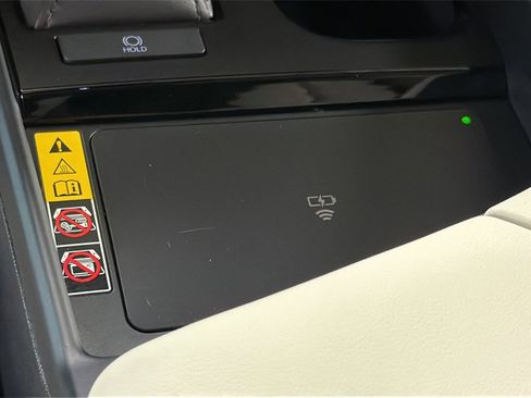 Certified 2025 Lexus ES 350 Ultra Luxury w/ Accessory Package (Z2) image 22