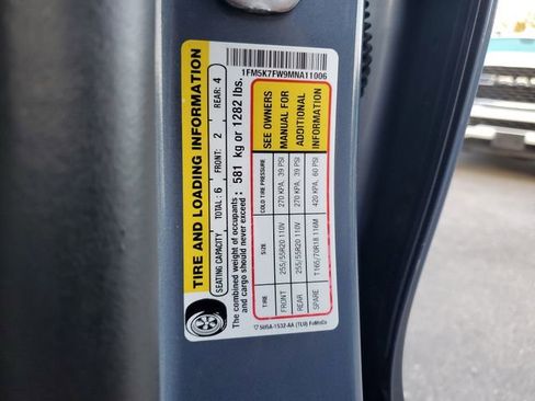 Used 2021 Ford Explorer Limited w/ Hybrid Equipment Group 310A image 33