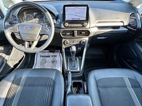 Used 2020 Ford EcoSport SES w/ SES Black Appearance Package image 17