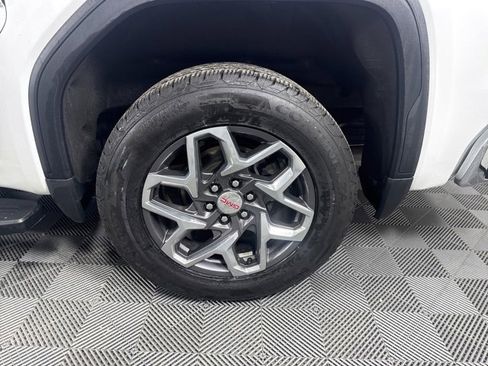 Used 2023 GMC Sierra 1500 SLT w/ SLT Premium Package image 9