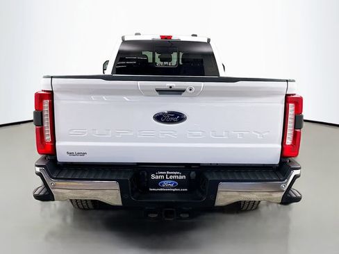 Used 2023 Ford F350 Lariat w/ Chrome Package AWD/4WD image 6