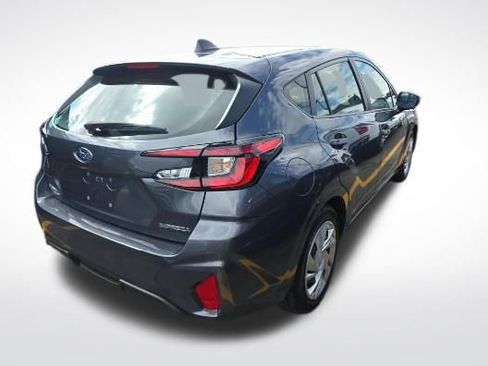 Used 2024 Subaru Impreza 2.0i image 2