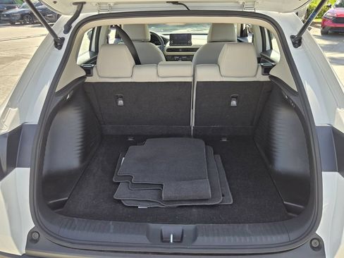 Certified 2024 Honda HR-V LX image 15