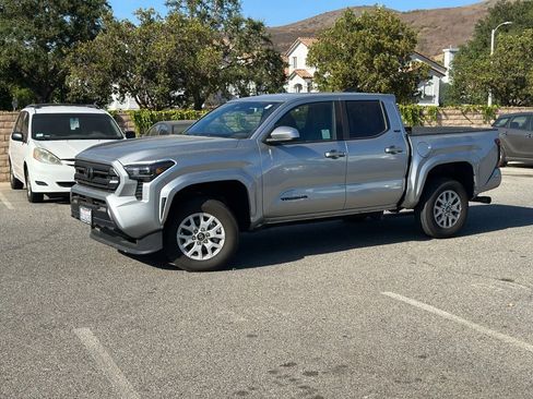 Used 2024 Toyota Tacoma SR5 AWD/4WD image 1