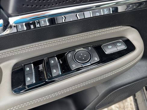 New 2026 Lincoln Corsair Premiere image 20