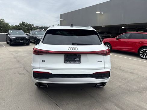 Used 2025 Audi Q5 Premium w/ Convenience Package AWD/4WD image 7