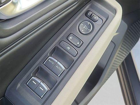 Used 2025 Honda Accord SE image 13