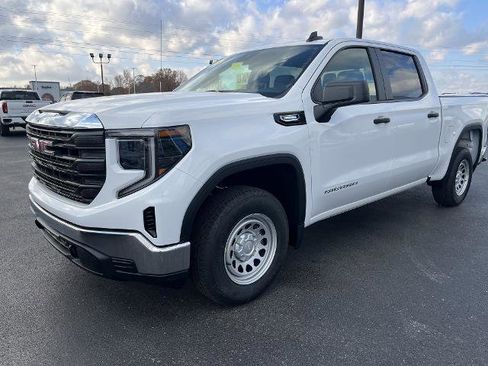 New 2026 GMC Sierra 1500 Pro image 1