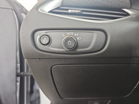 Certified 2022 Chevrolet Malibu LT FWD image 30