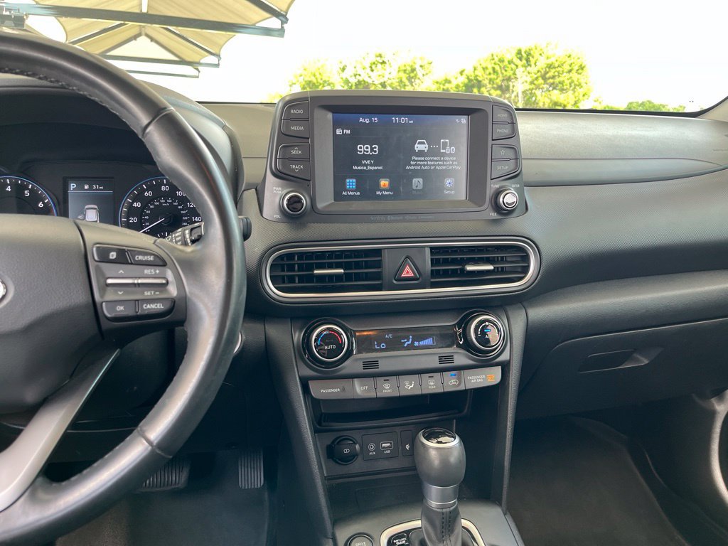 Used 2020 Hyundai Kona Limited FWD image 17