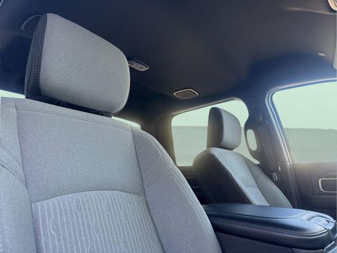 Used 2024 RAM 2500 Big Horn w/ Bed Utility Group image 16