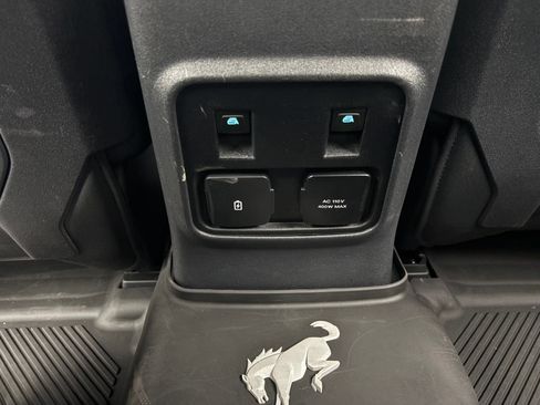 Used 2024 Ford Bronco Everglades AWD/4WD image 36