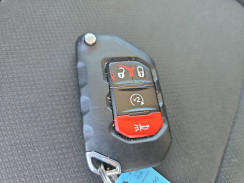 Used 2020 Jeep Wrangler Unlimited Sport AWD/4WD image 38