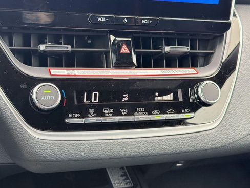 New 2026 Toyota Corolla SE FWD image 26