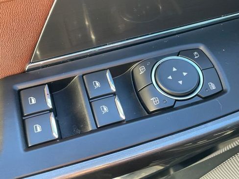 Used 2022 Ford F150 Lariat w/ Equipment Group 502A High image 24