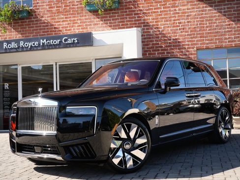 New 2026 Rolls-Royce Cullinan image 1
