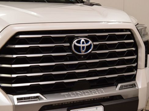 Used 2022 Toyota Tundra Capstone AWD/4WD image 10