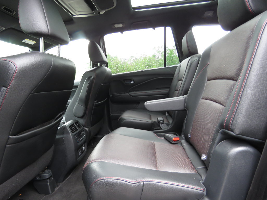 Used 2022 Honda Pilot Black Edition image 21