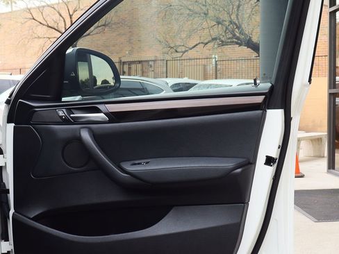 Used 2018 BMW X4 xDrive28i image 34