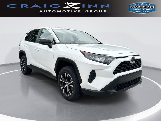 Used 2022 Toyota RAV4 LE FWD image 1
