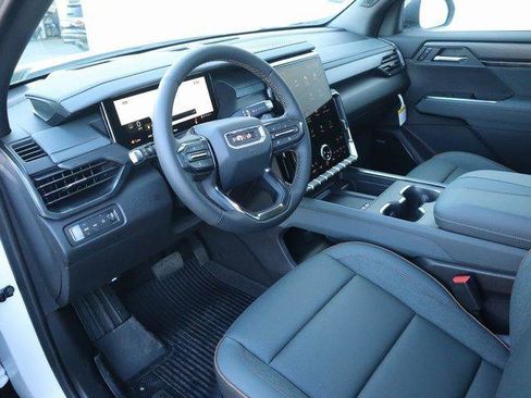 New 2026 GMC Acadia AT4 w/ Luxury Package image 29