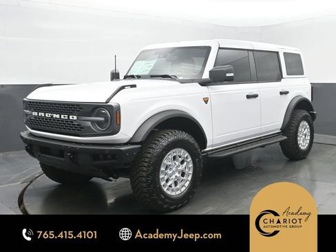 Used 2025 Ford Bronco Badlands AWD/4WD image 1