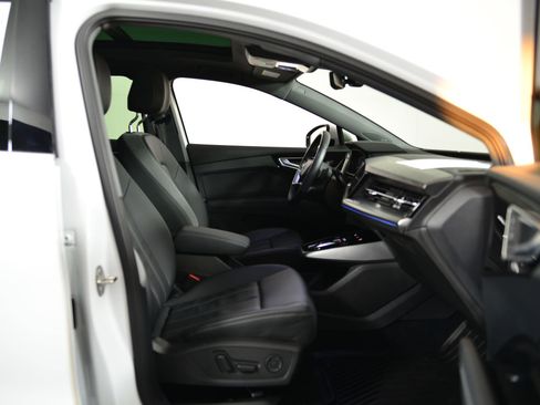 Used 2023 Audi Q4 e-tron Premium Plus w/ Premium Plus image 16