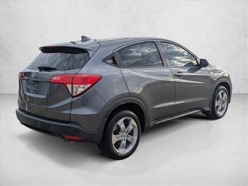 Used 2022 Honda HR-V LX image 5