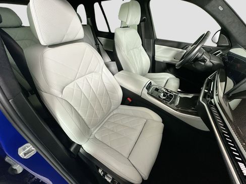 Certified 2024 BMW X5 M60i image 30