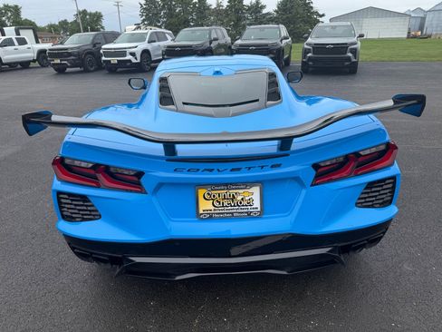 Used 2023 Chevrolet Corvette Stingray Preferred Cpe w/ Z51 Performance Package RWD image 35