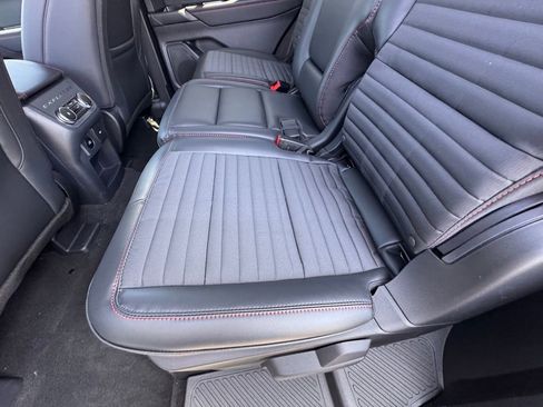 New 2026 Ford Explorer ST-Line image 25