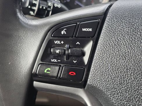 Used 2016 Hyundai Tucson Limited FWD image 12