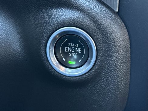 Used 2020 GMC Sierra 1500 Denali w/ Denali Ultimate Package image 30