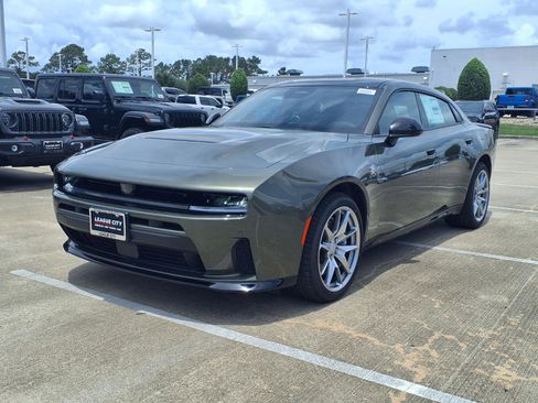 New 2026 Dodge Charger Scat Pack AWD/4WD image 3