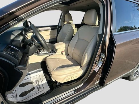 Used 2019 Subaru Outback 2.5i Limited w/ Popular Package #2 image 22