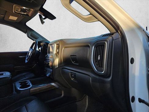 Used 2019 Chevrolet Silverado 1500 LT Trail Boss image 22