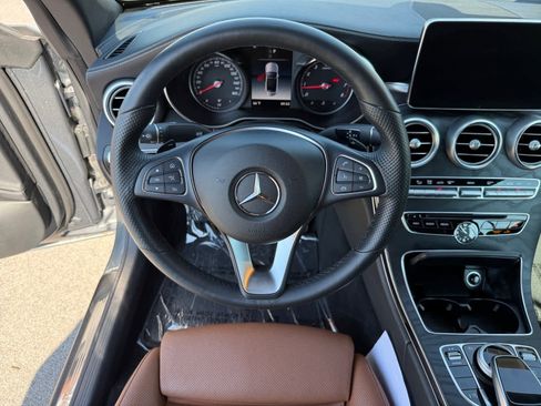 Used 2018 Mercedes-Benz C 300 4MATIC Cabriolet image 15