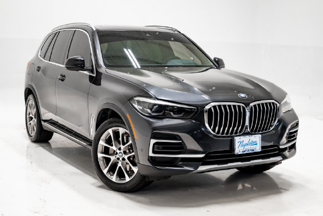 Used 2022 BMW X5 xDrive40i w/ Premium Package AWD/4WD image 5