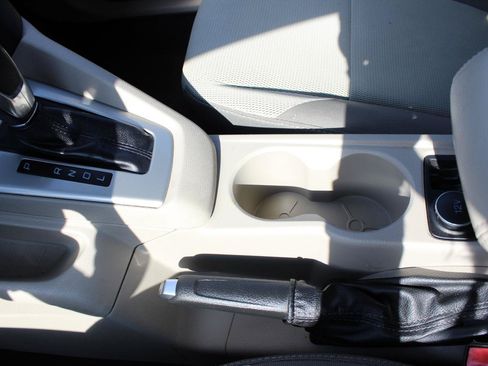 Used 2012 Ford Focus SE FWD image 52