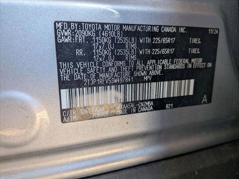 Used 2025 Toyota RAV4 XLE AWD/4WD image 15