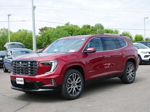 New 2026 GMC Acadia Denali Ultimate AWD/4WD image 2