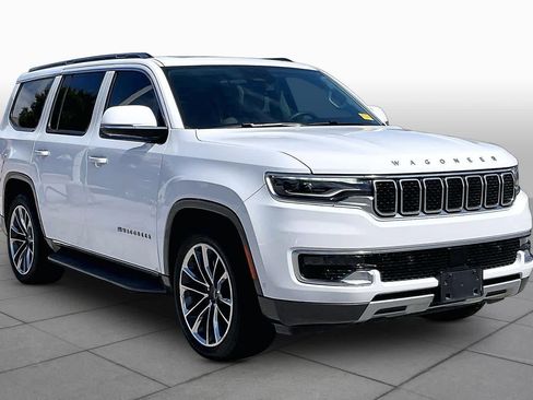 Used 2022 Jeep Wagoneer Series II w/ Premium Group I RWD image 3