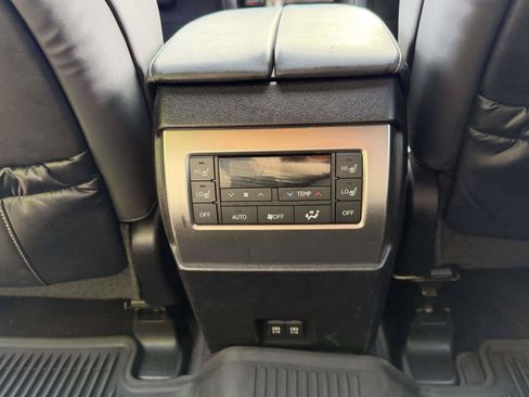 Used 2022 Lexus GX 460 Premium w/ Premium Plus Package AWD/4WD image 17