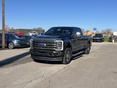 Used 2024 Ford F350 King Ranch image 3