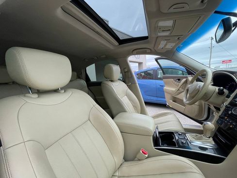 Used 2015 INFINITI QX70 AWD image 23