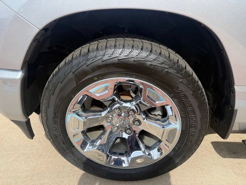 Used 2024 RAM 1500 Big Horn AWD/4WD image 4