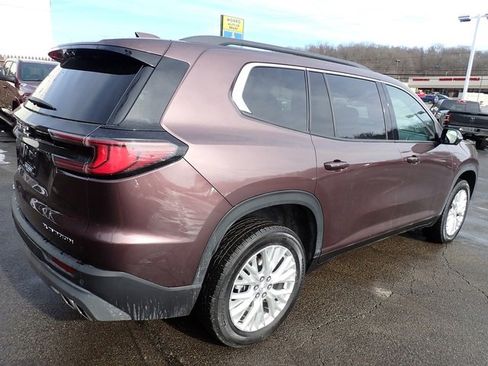 Used 2024 GMC Acadia Elevation image 7