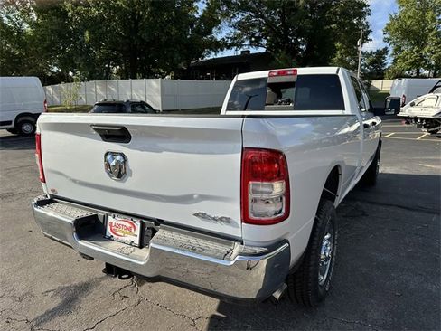 Used 2024 RAM 2500 Tradesman w/ Chrome Appearance Group image 6