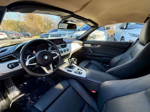 Used 2015 BMW Z4 sDrive28i RWD image 11