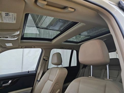 Used 2012 Mercedes-Benz GLK 350 GLK 350 image 23